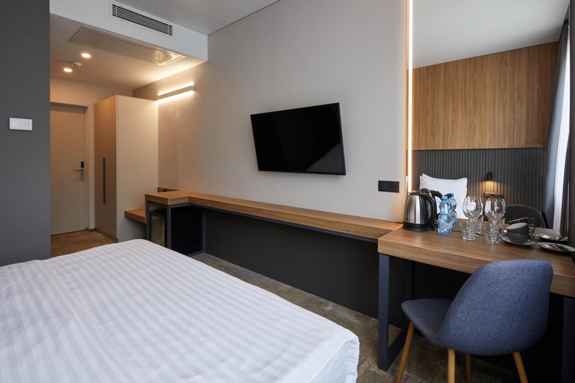 Hotel Fregat Kyiv Exterior photo